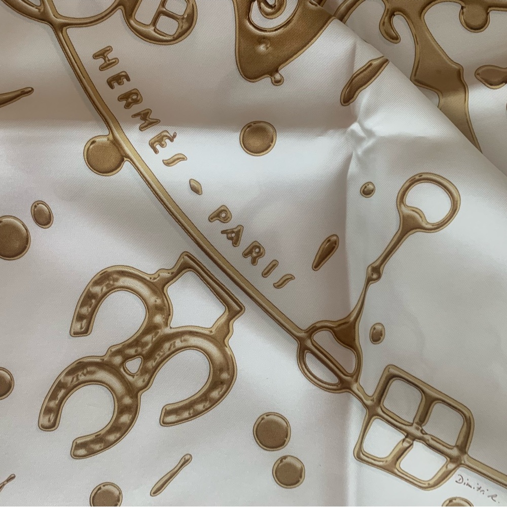 Hermes silk 90cm Cheval Fusion White and Gold Scarf - Picture 8 of 11
